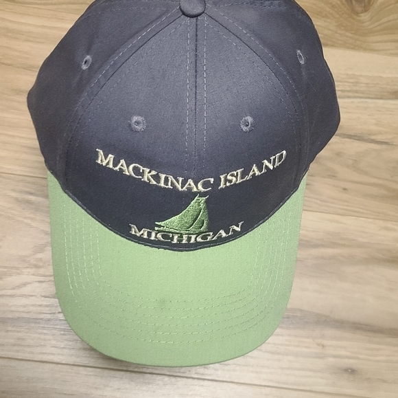 Mackinac Island Michigan destination baseball hat - Picture 7 of 9